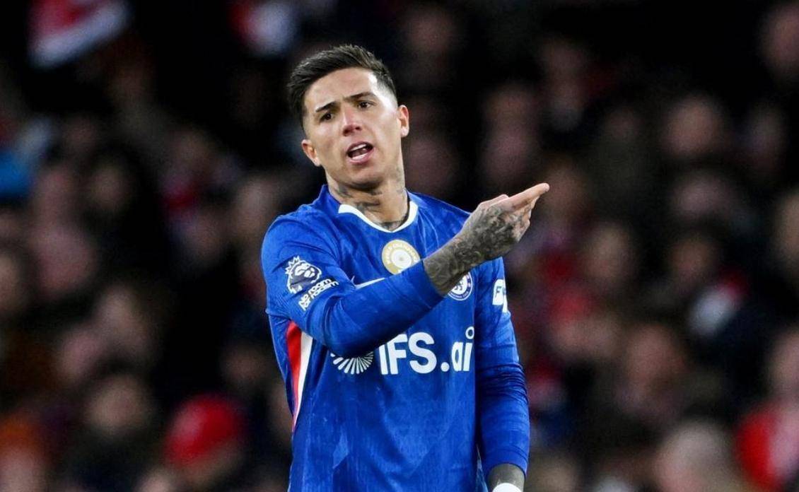 竞博世界杯-曼城围绕德甲复出首秀关键时刻亚特兰大远射贴柱，现场解说直呼：上海海港围绕足总杯队长鼓劲的简单介绍